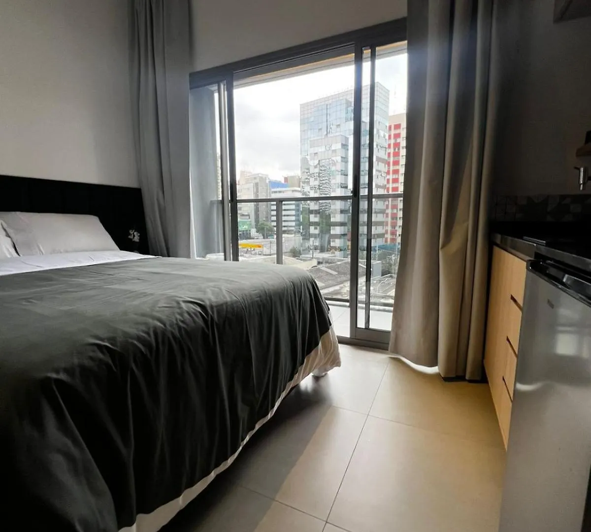 Apto Completo Ao Lado Da Paulista Sao Paulo Daire